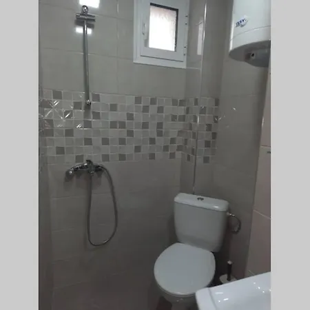 Самостоятелна Гарсониера Топ -Център Apartamento Sliven